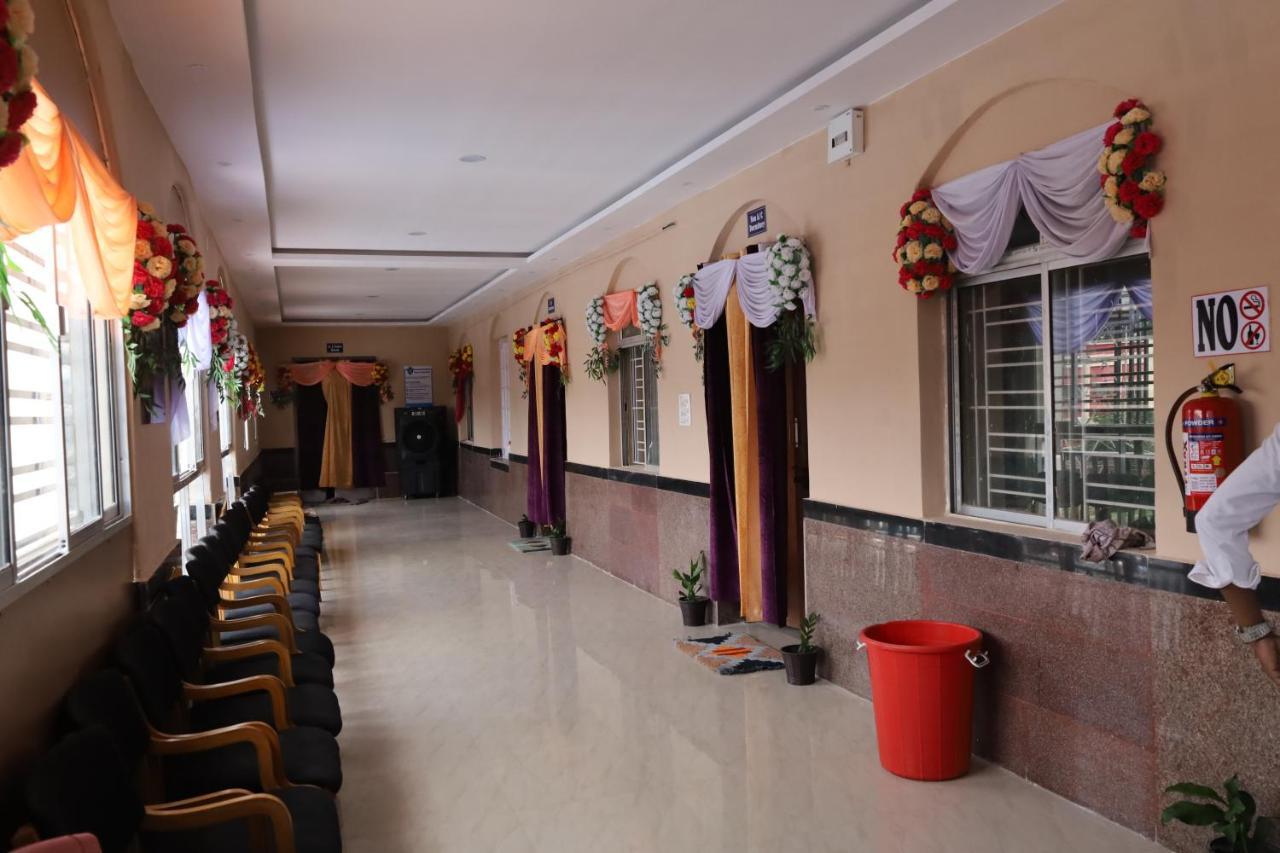 מלון Kharagpur Rail Nest מראה חיצוני תמונה
